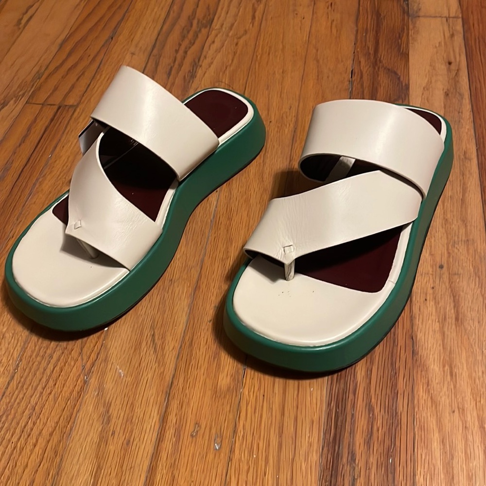 STAUD cream and green sandals size 6 (new with box)